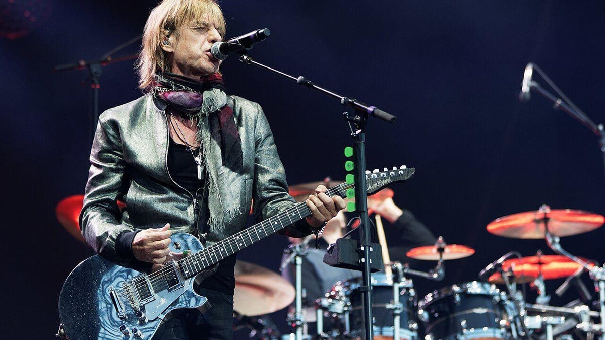 jean-louis-aubert-vieilles-charrues-2016.jpg
