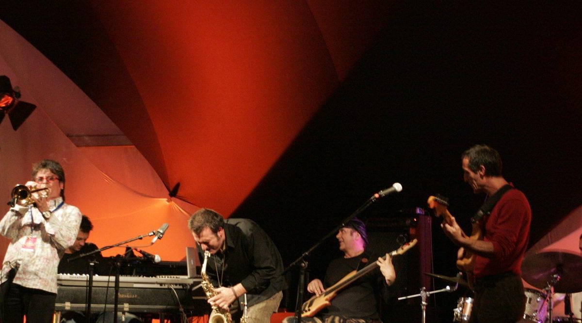 jazz-in-marciac-chapiteau-concert.jpg