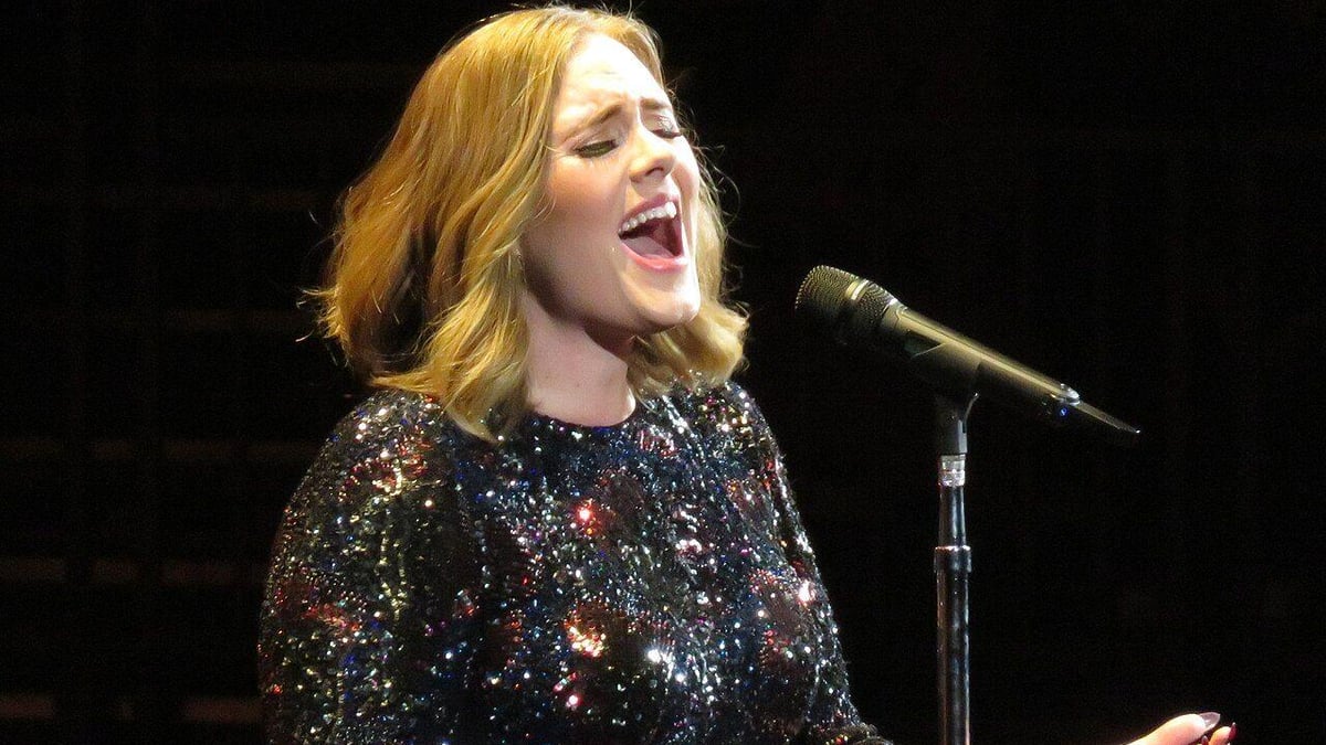 adele-live-2016-tour-bandeau.jpg