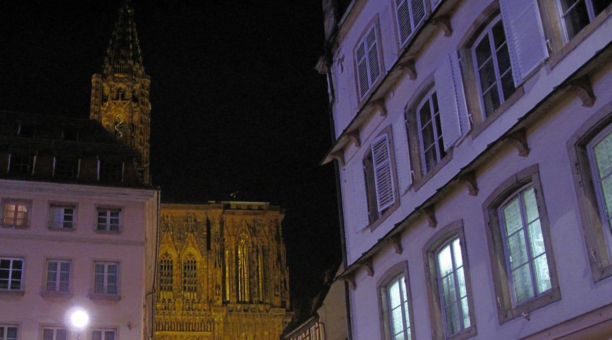 marches-de-noel-france-strasbourg-cathedrale.jpg