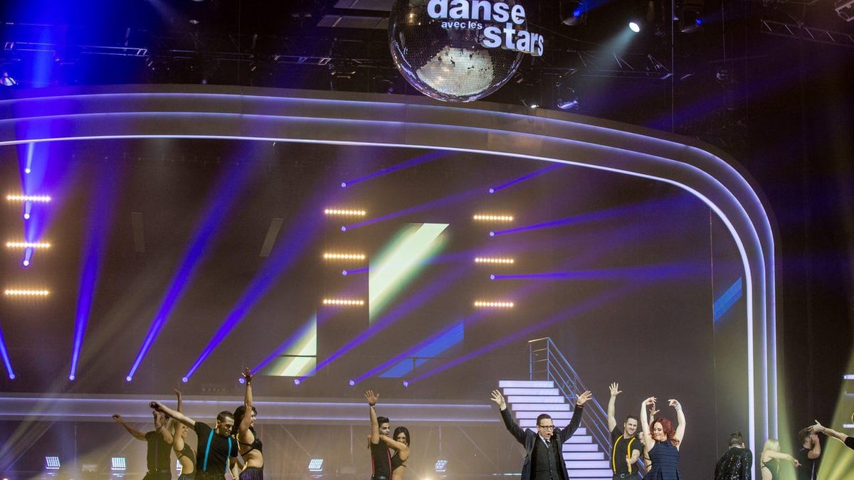 danse-avec-les-stars-spectacle-galaxie.jpg